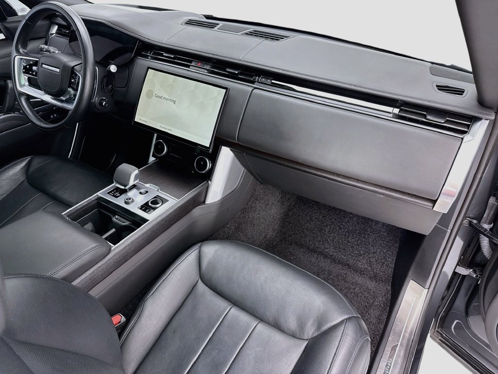 Used 2023 Land Rover Range Rover Long Wheelbase Autobiography AWD/4WD image 16