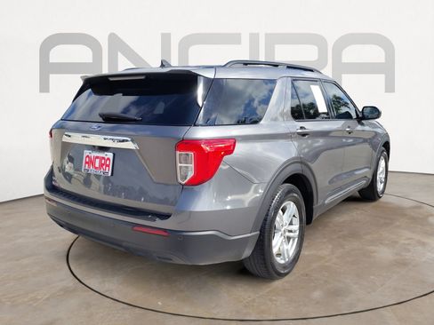 Used 2023 Ford Explorer XLT RWD image 11