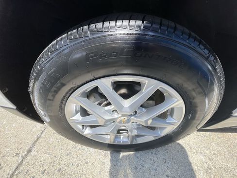 Certified 2022 Chevrolet Equinox LT FWD image 32
