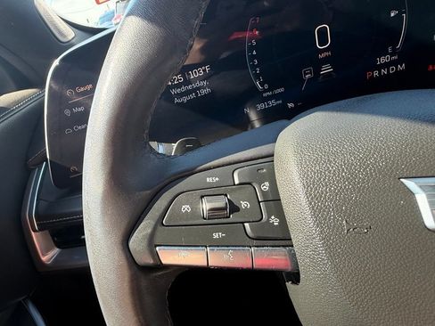 Used 2024 Cadillac XT4 Premium Luxury FWD image 28