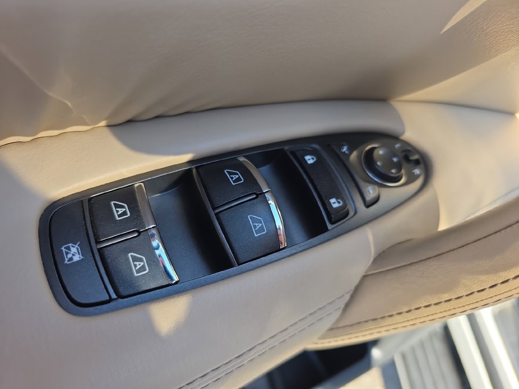 Used 2022 Nissan Armada Platinum w/ Captain's Chairs Package AWD/4WD image 20