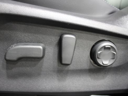 New 2026 Subaru Ascent Limited image 4