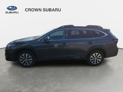 Used 2024 Subaru Outback Premium AWD/4WD image 2