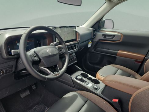 New 2026 Ford Bronco Sport Outer Banks AWD/4WD image 16