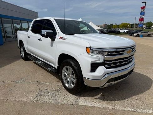 Used 2024 Chevrolet Silverado 1500 LTZ AWD/4WD image 7