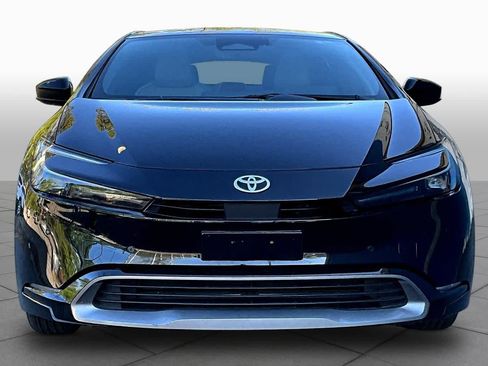 Used 2024 Toyota Prius XLE image 3