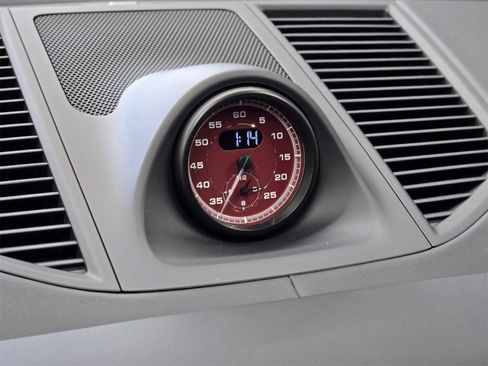 New 2026 Porsche Macan S image 21