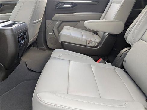 New 2026 Chevrolet Suburban Z71 w/ Z71 Off-Road Package image 15