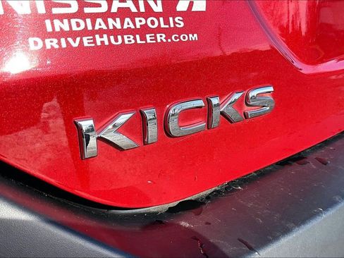 Used 2020 Nissan Kicks SR w/ SR Premium Package image 34