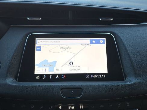 Used 2020 Cadillac XT4 Premium Luxury image 35