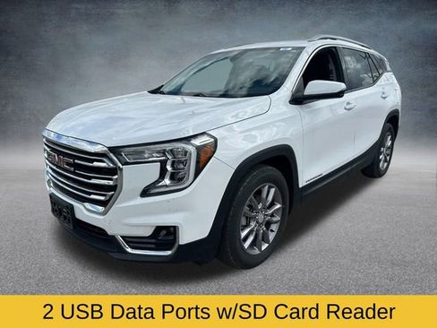 Used 2023 GMC Terrain SLT image 9