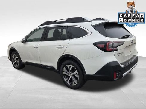 Used 2020 Subaru Outback Touring XT image 3