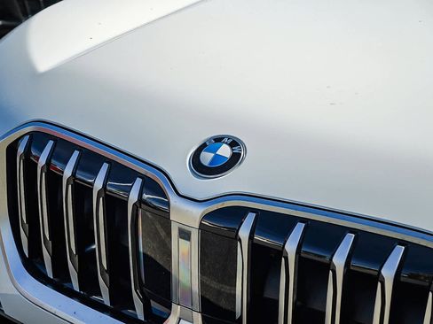 New 2026 BMW X1 xDrive28i w/ Convenience Package image 9