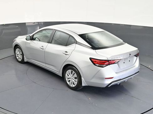 Used 2023 Nissan Sentra S FWD image 15