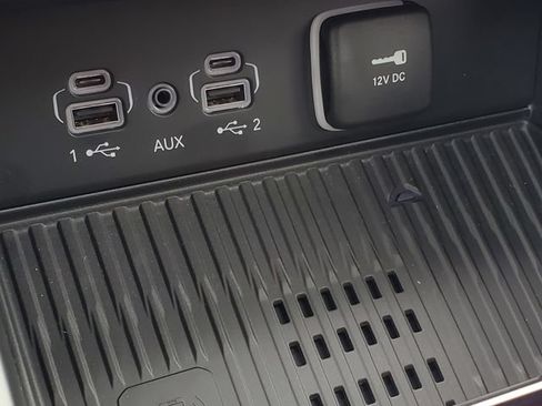 New 2026 Jeep Grand Cherokee L Limited AWD/4WD image 22