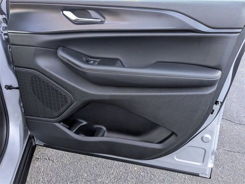 New 2025 Jeep Grand Cherokee Laredo X image 30