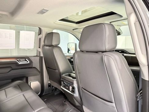 Used 2025 GMC Sierra 2500 Denali w/ Denali Reserve Package image 18