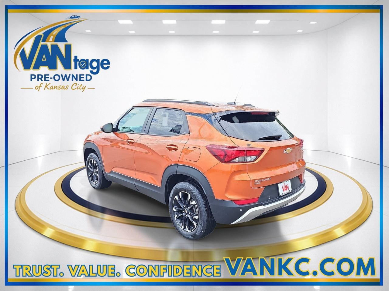 Used 2022 Chevrolet TrailBlazer LT w/ Convenience Package AWD/4WD image 9