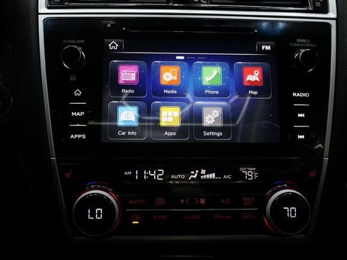 Used 2018 Subaru Legacy 2.5i Limited image 21