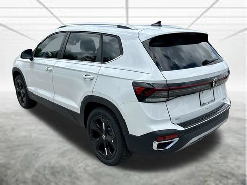 New 2026 Volkswagen Taos SEL AWD/4WD image 7