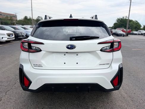 Used 2025 Subaru Crosstrek 2.5i Premium AWD/4WD image 6