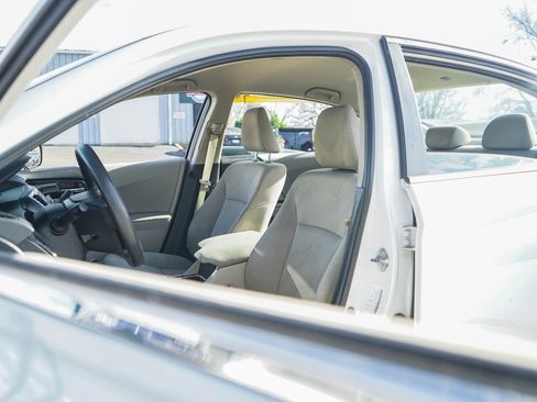 Used 2017 Honda Accord LX image 19