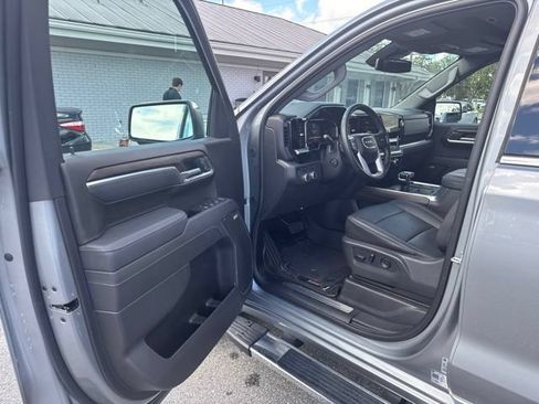 Used 2026 GMC Sierra 1500 SLT w/ SLT Premium Package AWD/4WD image 10