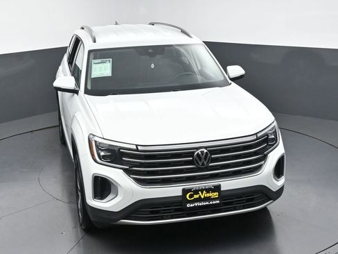 Used 2025 Volkswagen Atlas SE AWD/4WD image 40