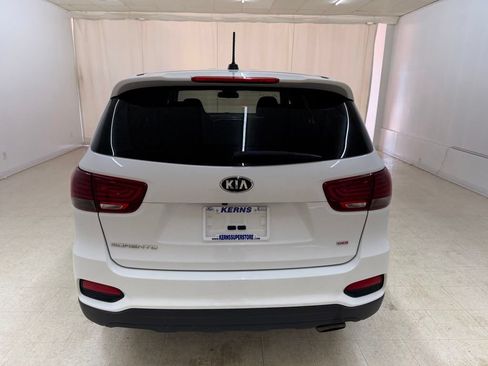 Used 2020 Kia Sorento LX AWD/4WD image 4
