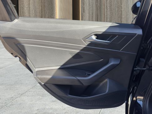 Used 2021 Volkswagen Jetta R-Line image 28