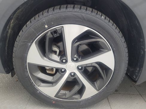 Used 2016 Hyundai Tucson Sport FWD image 31