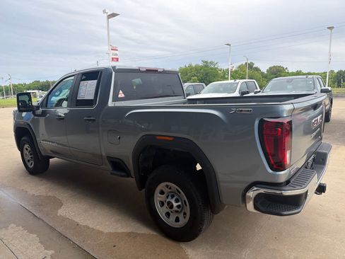 Used 2024 GMC Sierra 2500 Pro w/ 1SA Pro Safety Plus Package AWD/4WD image 4