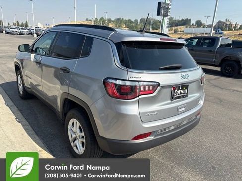 Used 2020 Jeep Compass Sport AWD/4WD image 6