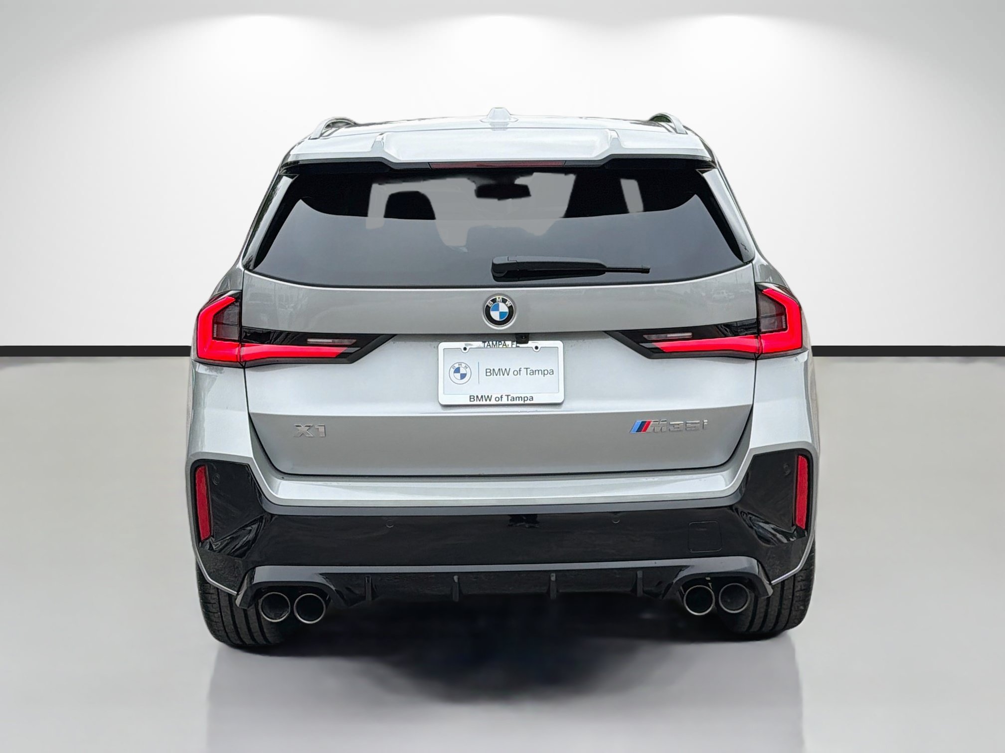 New 2027 BMW X1 M35i w/ Technology Package AWD/4WD image 4