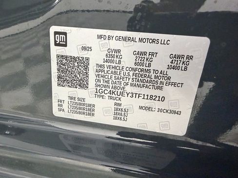 Used 2026 Chevrolet Silverado 3500 LTZ w/ LTZ Plus Package AWD/4WD image 32