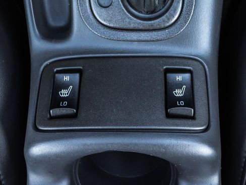 Used 2001 Chevrolet Monte Carlo SS w/ Preferred Equipment Group FWD image 8
