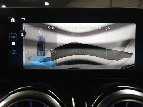 Certified 2026 Mercedes-Benz GLB 250 4MATIC image 17