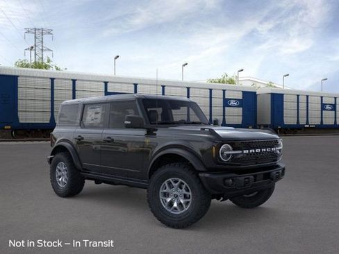 New 2025 Ford Bronco Badlands image 7
