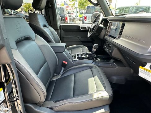 New 2026 Ford Bronco Outer Banks AWD/4WD image 17