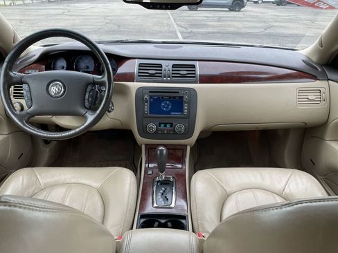 Used 2007 Buick Lucerne CXS w/ Driver Confidence Package FWD image 23