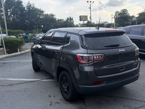 Used 2020 Jeep Compass Sport FWD image 10