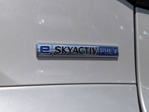 Used 2024 MAZDA CX-90 Plug-In Hybrid w/ Preferred image 13