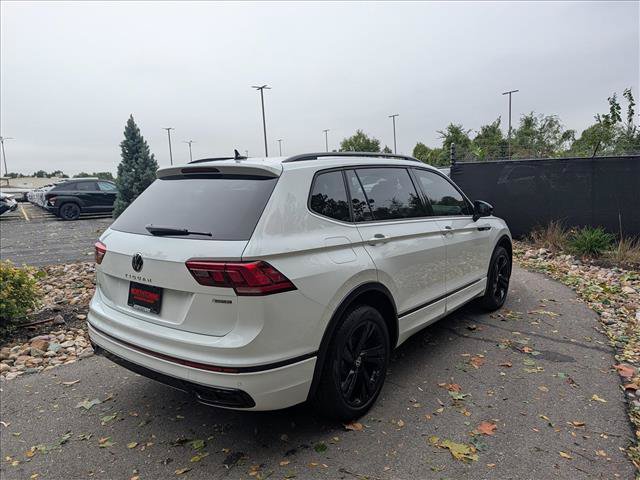 Used 2024 Volkswagen Tiguan SE R-Line AWD/4WD image 5