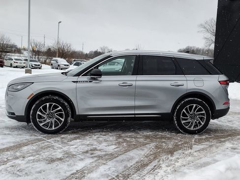 Used 2022 Lincoln Corsair AWD w/ Equipment Group 101A image 18