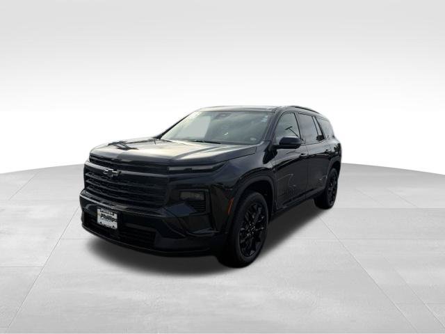 Used 2025 Chevrolet Traverse LT w/ Midnight/Sport Edition AWD/4WD image 3