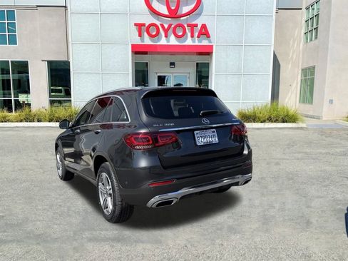 Used 2022 Mercedes-Benz GLC 300 4MATIC image 5