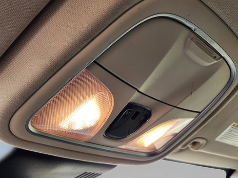 Used 2016 Chrysler 200 C w/ Premium Group image 23