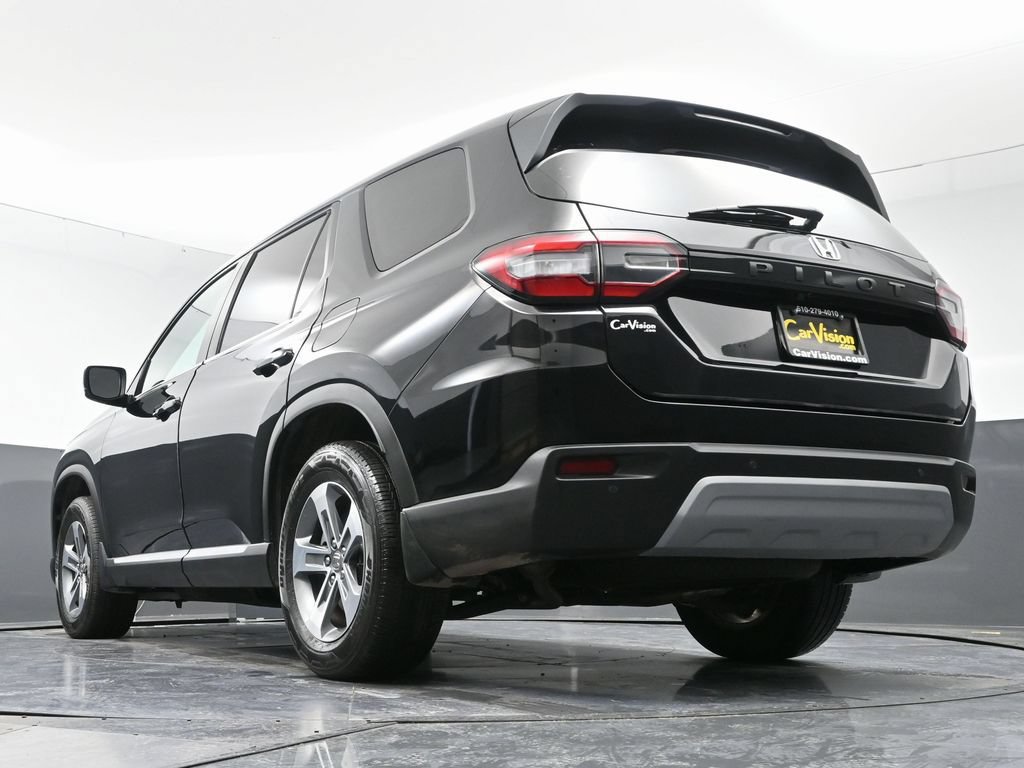 Used 2025 Honda Pilot EX-L image 53
