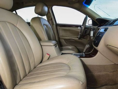 Used 2006 Buick Lucerne CXL w/ Luxury Package image 32