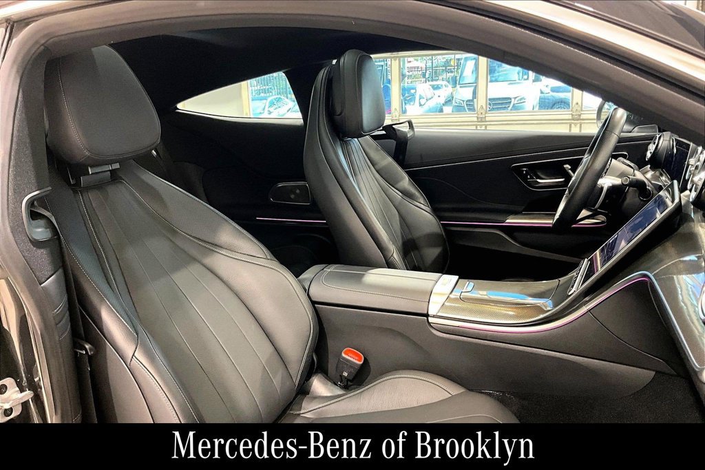 Certified 2025 Mercedes-Benz CLE 300 4MATIC Coupe image 9